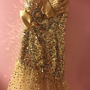 Tony Bowls Dresses - Tony Bowles Sequin Delight Gown Tony Bowls Dresses - Tony Bowles Sequin Delight Gown